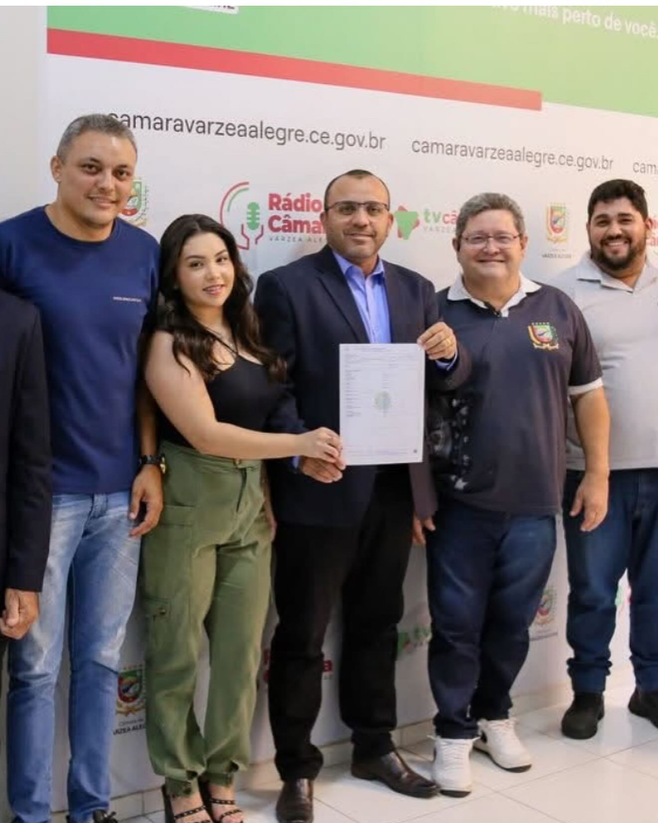 Várzea Alegre/CE - Rádio Câmara 98.1 FM Obtém sua Licença Oficial de Funcionamento.