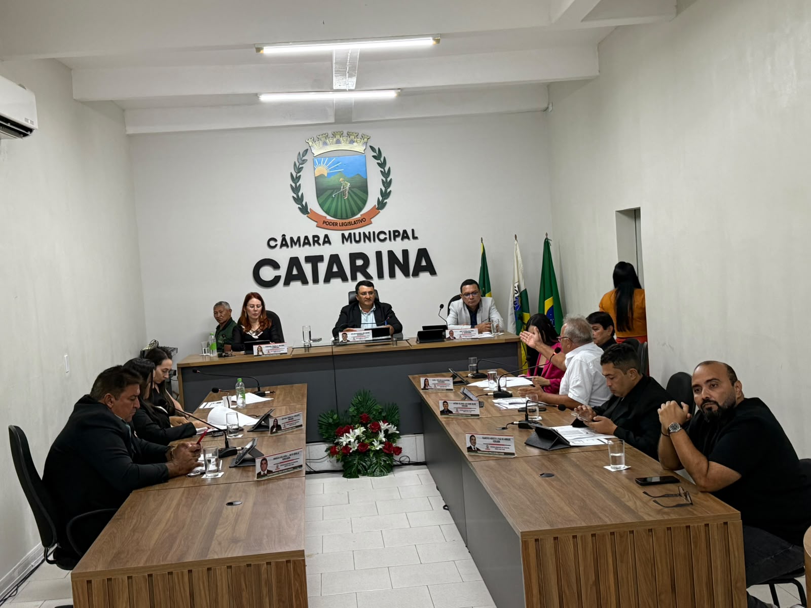 Legislativo - Secretaria Municipal de Saúde de Catarina Apresenta Dados dados da gestão da saúde e metas fiscais do 2º quadrimestre de 2026